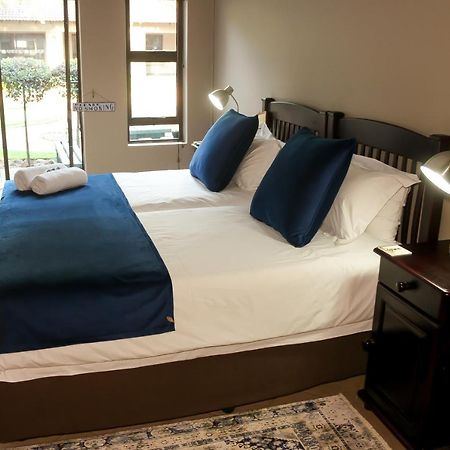 Rip Van Winkel Guest House Lephalale Ngoại thất bức ảnh