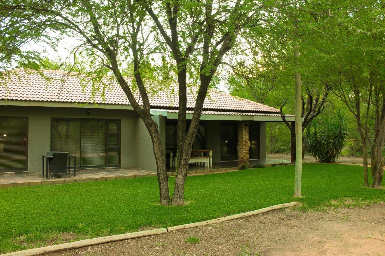 Rip Van Winkel Guest House Lephalale Ngoại thất bức ảnh